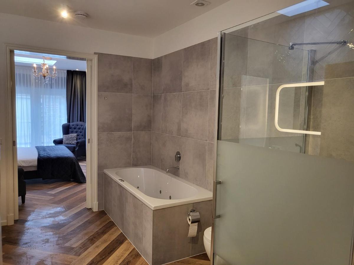 Boutique Hotel Huys Van Leyden ภายนอก รูปภาพ